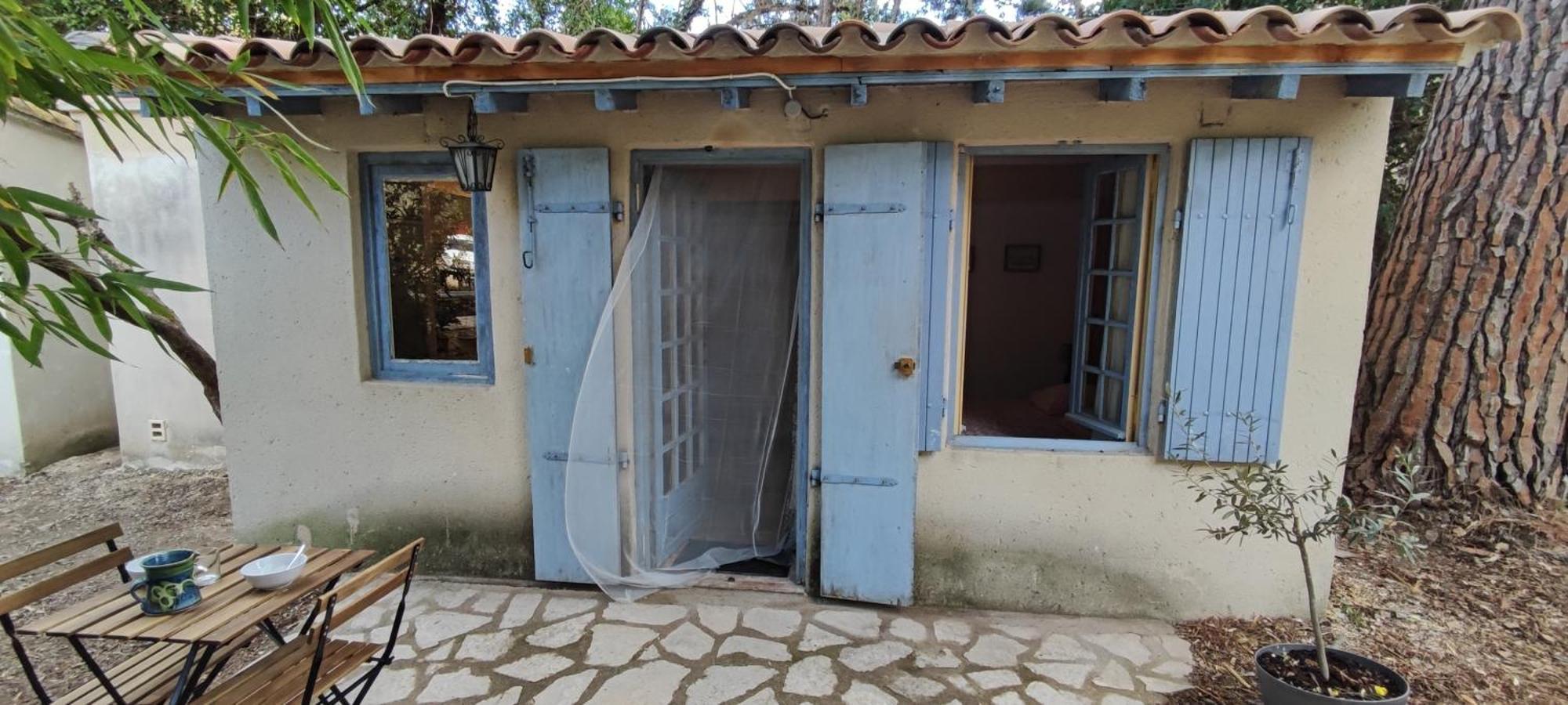 Cabanon St Joseph, 2 Personnes Boulbon Exterior foto